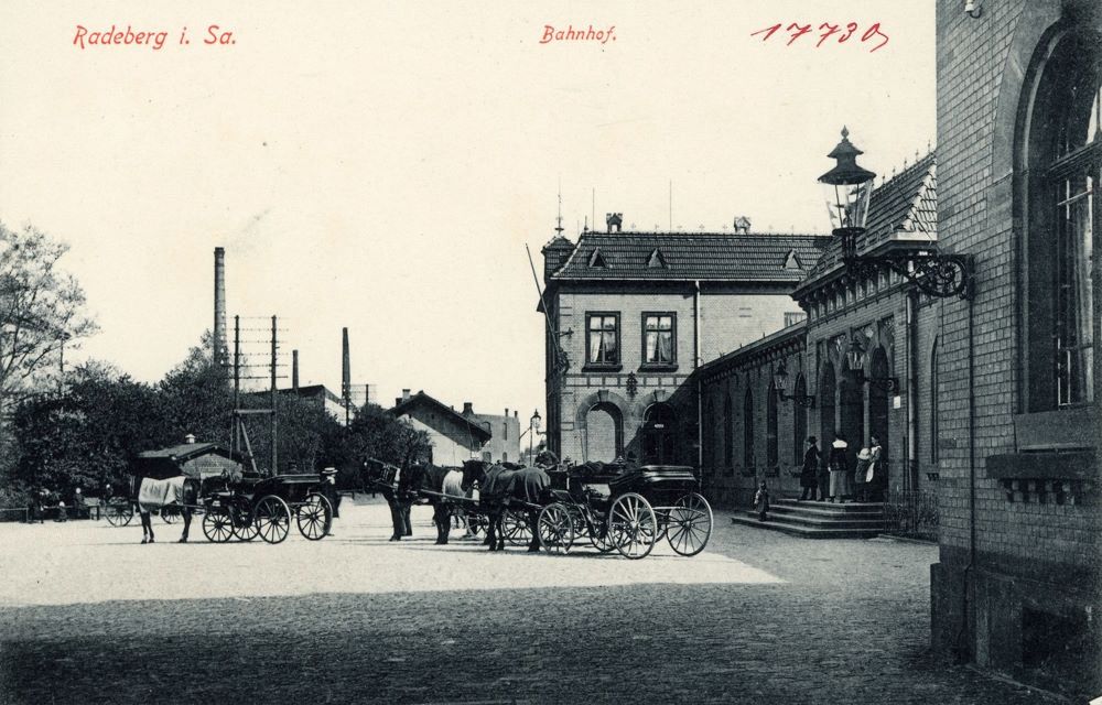 Am Bahnhof 2 (vor 1905 Bahnhofstra&szlige 10, 1905 Am Bahnhof 1, 1910 - 1927 Bahnhof 1, 1937 Am Bahnhof 1)  Radeberg