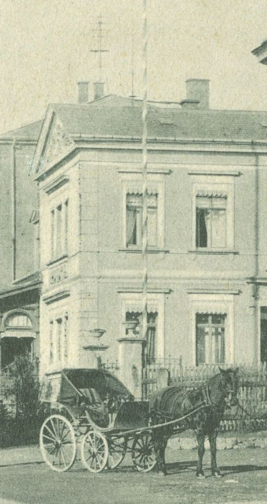 Badstra&szlig;e 2 (1886,96 Badstra&szlig;e 21, 1905 Badstra&szlig;e 2, 1933-45 Adolf Hitler-Stra&szlig;e 2)  Radeberg