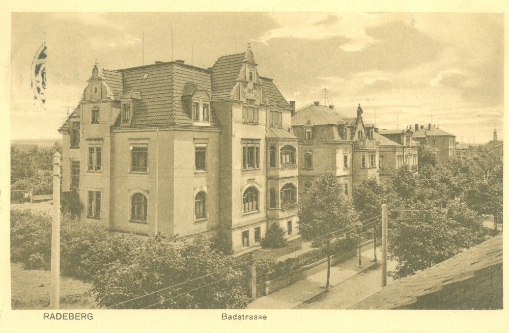 Badstraße 14 (1905 Badstraße 14, 1933-45 Adolf Hitler-Straße 14) Radeberg Badstraße 14 (1905 Badstraße 14, 1933-45 Adolf Hitler-Straße 14) Radeberg
