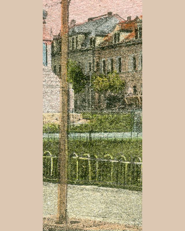 Badstra&szlig;e 34 (vor 1905 Badstra&szlig;e 10, 1905 - 1933 Badstra&szlig;e 34, 1933 - 1945 Adolf-Hitler-Stra&szlig;e 34)  Radeberg