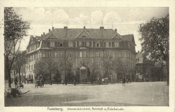 Bahnhofstraße 20,21 / Dresdener Straße (-1927 Fabrikstraße)  Radeberg