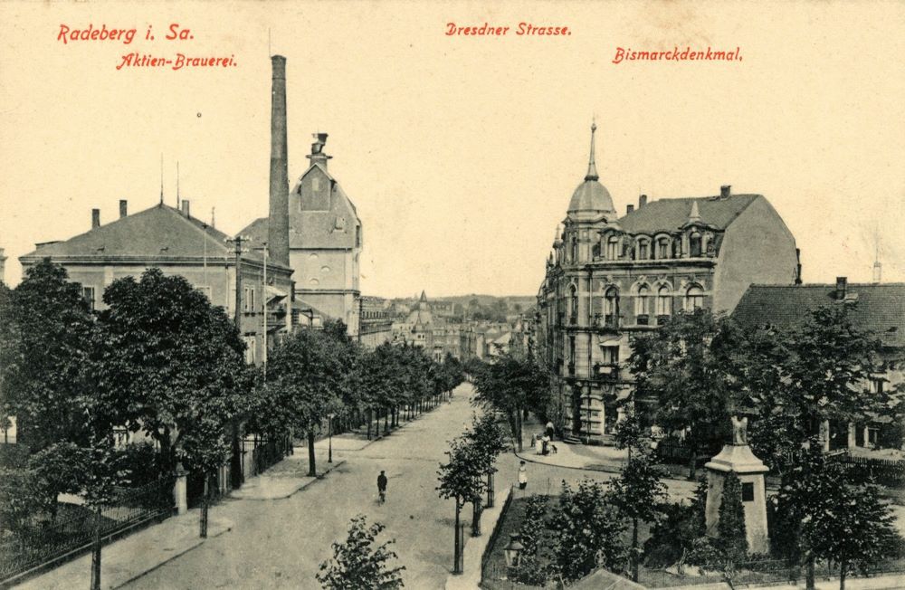 Bahnhofstraße / Dresdener Straße (bis 1927 Fabrikstraße) Radeberg Bahnhofstraße / Dresdener Straße (bis 1927 Fabrikstraße) Radeberg