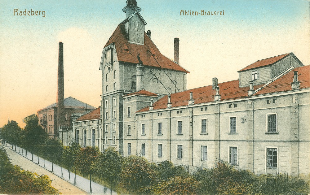 Dresdener Stra&szlig;e 2 (vor 1910 Dresdener Stra&szlig;e 22, 1910 - 1927 Dresdener Stra&szlig;e 42)  Radeberg