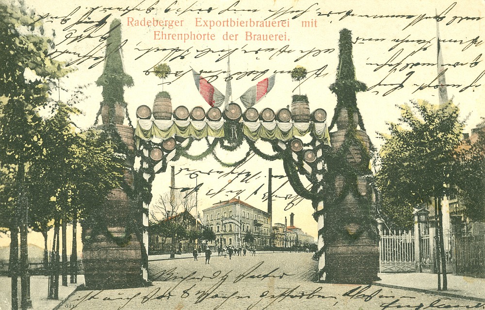 Dresdener Stra&szlig;e 2 (vor 1910 Dresdener Stra&szlig;e 22, 1910 - 1927 Dresdener Stra&szlig;e 42)  Radeberg