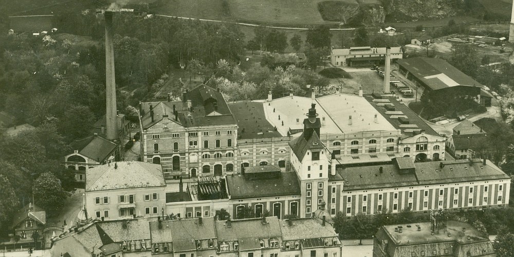 Dresdener Stra&szlig;e 2 (vor 1910 Dresdener Stra&szlig;e 22, 1910 - 1927 Dresdener Stra&szlig;e 42)  Radeberg