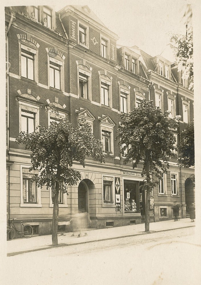 Dresdener Stra&szlig;e 5 (vor 1910 Dresdener Stra&szlig;e 21a, 1910 - 1927 Dresdener Stra&szlig;e 49)  Radeberg