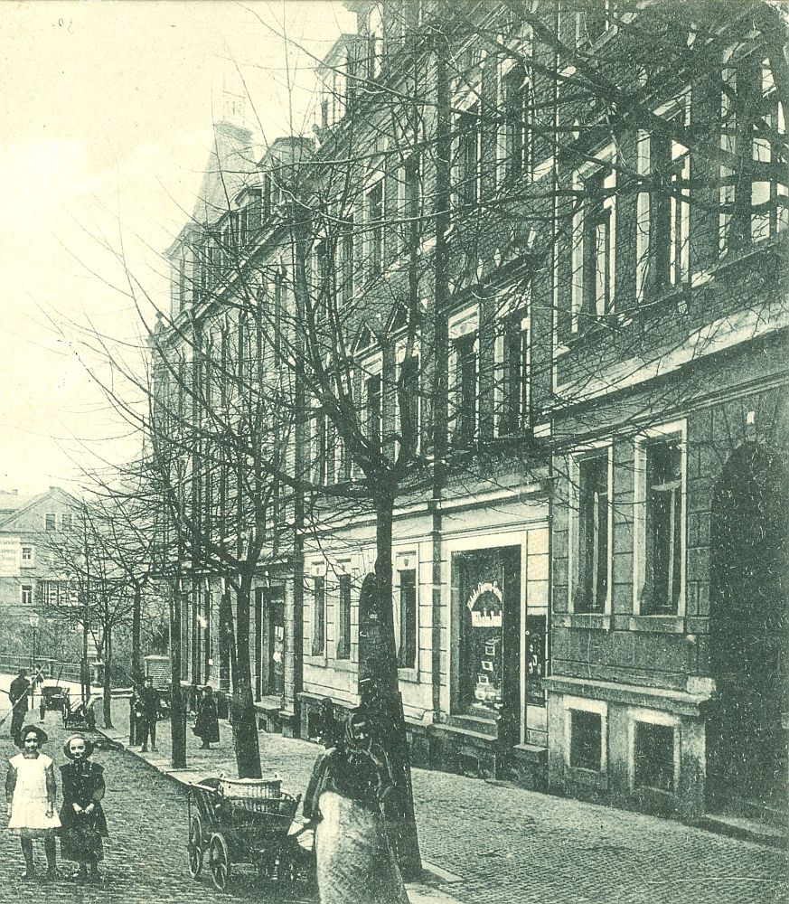 Dresdener Straße 7 (vor 1910 Dresdener Straße 21b, 1910 - 1927 Dresdener Straße 51) Radeberg Dresdener Straße 7 (vor 1910 Dresdener Straße 21b, 1910 - 1927 Dresdener Straße 51) Radeberg