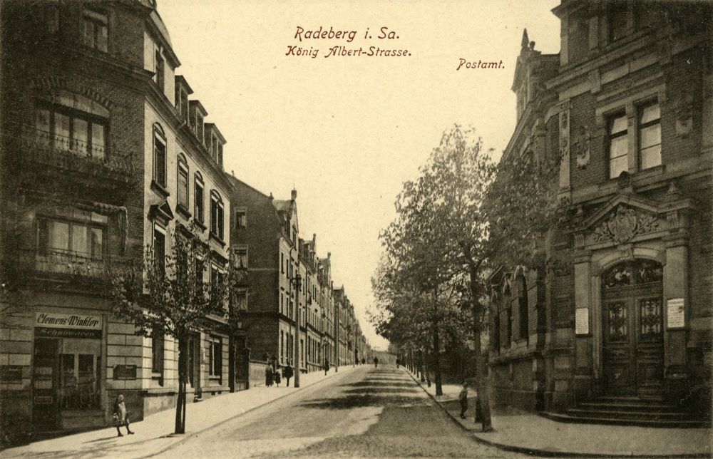 Dresdener Straße 9 (bis 1905 Dresdener Straße 21c, 1910 - 1927 Dresdener Straße 53) / Rathenaustraße (König Albert-Straße) Radeberg Dresdener Straße 9 (bis 1905 Dresdener Straße 21c, 1910 - 1927 Dresdener Straße 53) / Rathenaustraße (König Albert-Straße) Radeberg