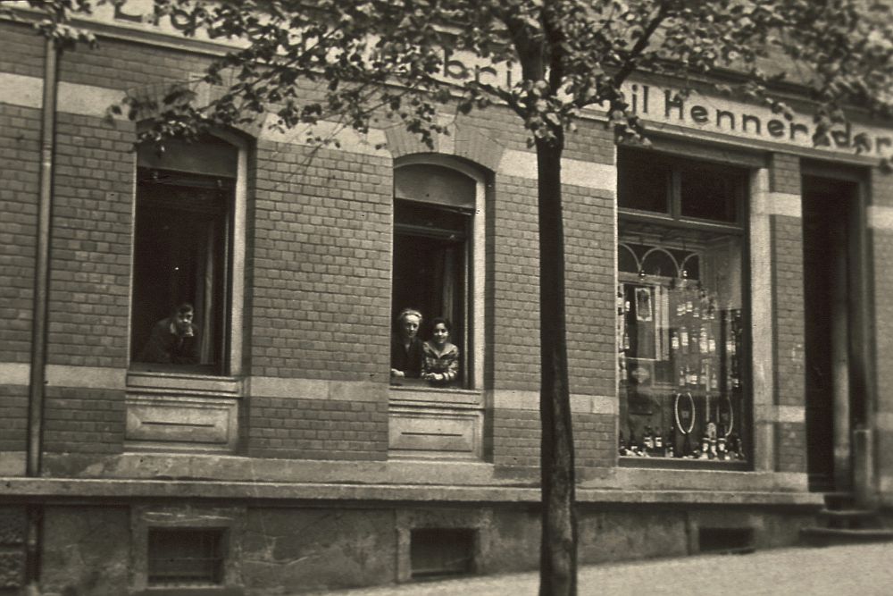 Dresdener Stra&szlig;e 11 (bis 1905 Dresdener Stra&szlig;e 21d, 1910 - 1927 Dresdener Stra&szlig;e 55)  Radeberg