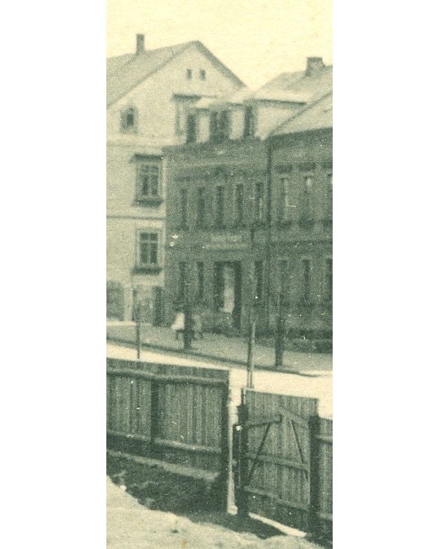 Dresdener Straße 27 (vor 1903 Fabrikstraße 3, 1903 - 1927 Fabrikstraße 9) Radeberg Dresdener Straße 27 (vor 1903 Fabrikstraße 3, 1903 - 1927 Fabrikstraße 9) Radeberg