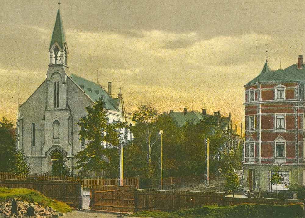 Dresdener Stra&szlig;e 33 (1905 - 1927 Fabrikstra&szlig;e 15) / Stra&szlig;e des Friedens (Goldbachstra&szlig;e)  Radeberg