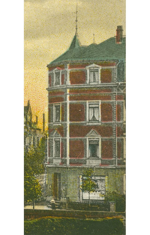 Dresdener Stra&szlig;e 33 (1905 - 1927 Fabrikstra&szlig;e 15) / Stra&szlig;e des Friedens (Goldbachstra&szlig;e)  Radeberg