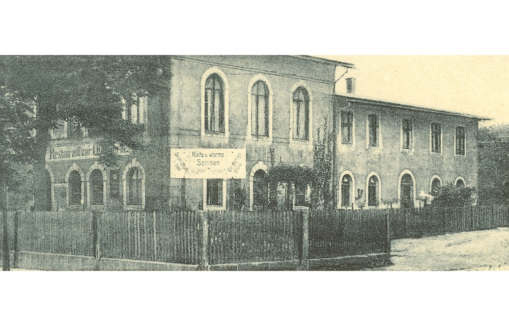 Dresdener Straße 34 (vor 1903 Fabrikstraße 23, 1903 - 1927 Fabrik-Straße 34) Radeberg Dresdener Straße 34 (vor 1903 Fabrikstraße 23, 1903 - 1927 Fabrik-Straße 34) Radeberg