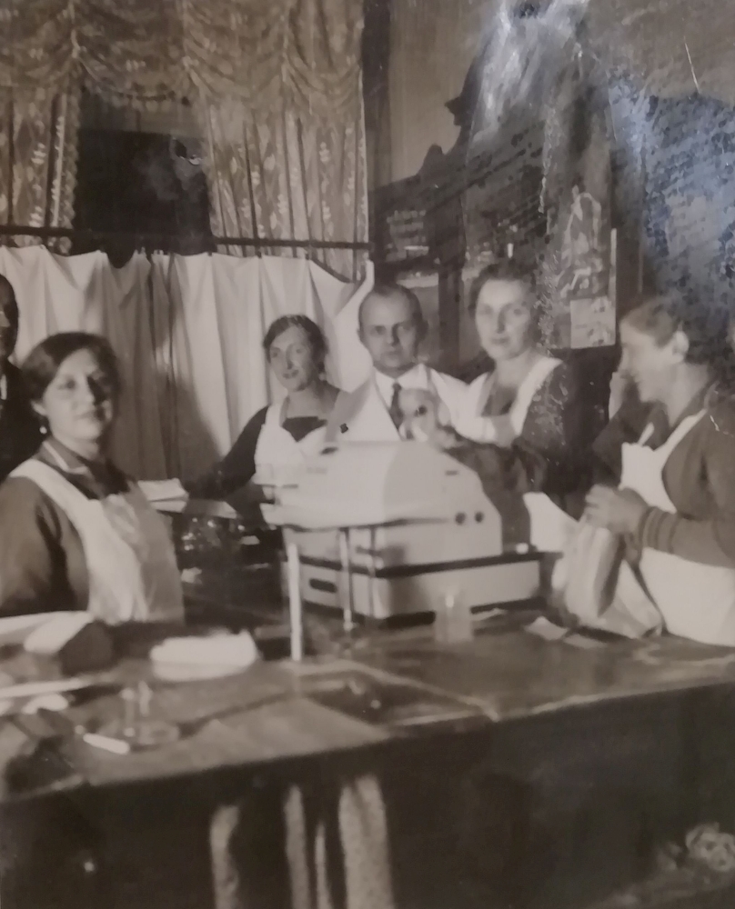 Dresdener Straße 13 (vor 1910 Dresdener Straße 21e, 1910 - 1927 Dresdener Straße 57) Radeberg Dresdener Straße 13 (vor 1910 Dresdener Straße 21e, 1910 - 1927 Dresdener Straße 57) Radeberg