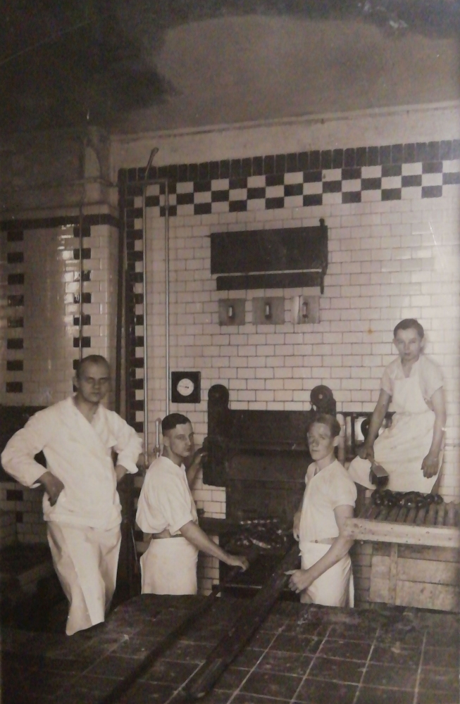 Dresdener Stra&szlig;e 13 (bis 1905 Dresdener Stra&szlig;e 21e, 1910 - 1927 Dresdener Stra&szlig;e 57)  Radeberg