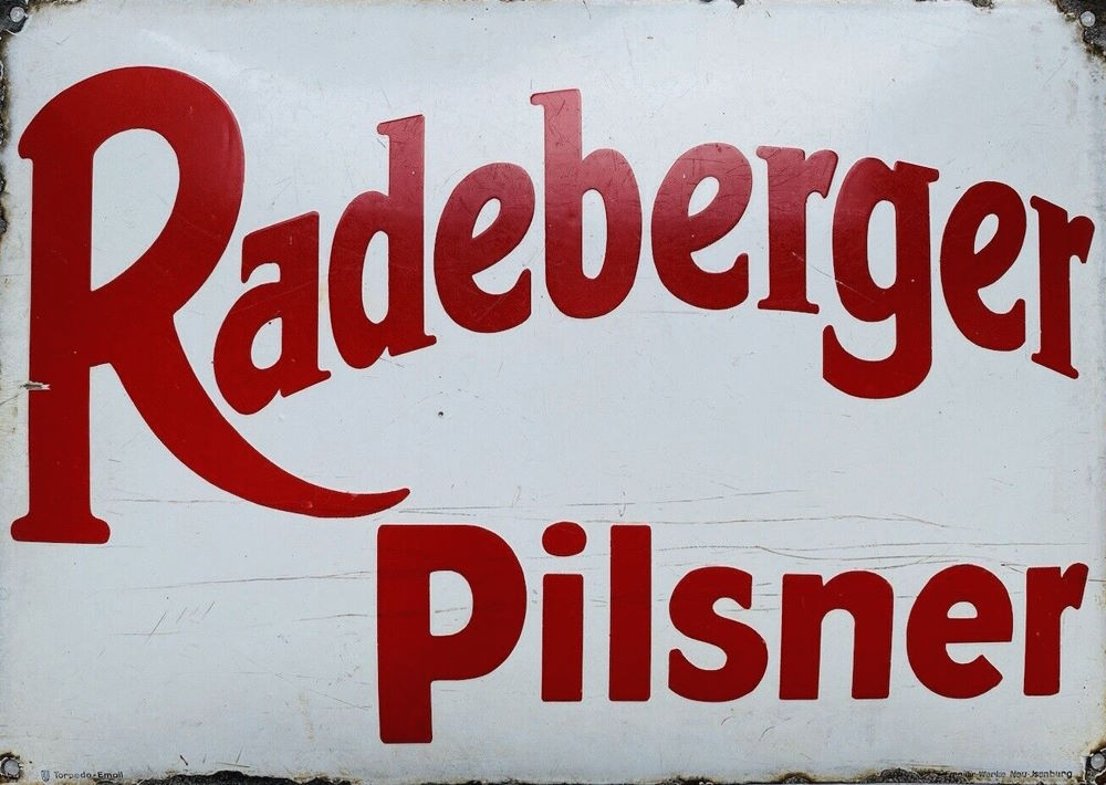 Dresdener Stra&szlig;e 2 (vor 1910 Dresdener Stra&szlig;e 22, 1910 - 1927 Dresdener Stra&szlig;e 42)  Radeberg