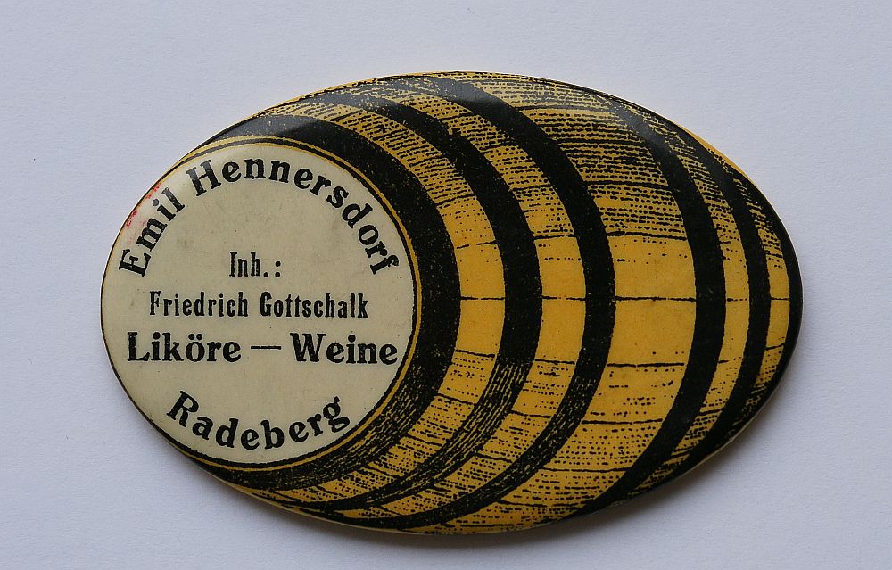 Dresdener Straße 11 (bis 1905 Dresdener Straße 21d, 1910 - 1927 Dresdener Straße 55) Radeberg Dresdener Straße 11 (bis 1905 Dresdener Straße 21d, 1910 - 1927 Dresdener Straße 55) Radeberg