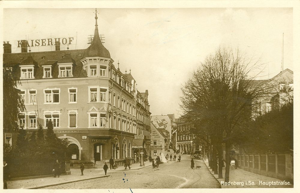 Dresdener Straße an der Röderbrücke Radeberg Dresdener Straße an der Röderbrücke Radeberg