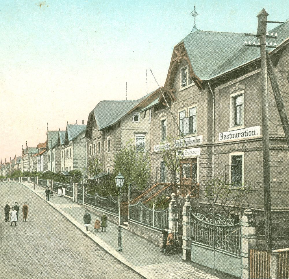Dr. Rudolf-Friedrichs-Straße 3 (bis 1927 Friedrich-Straße 3, 1927 - 1945 Friedrichstraße 3) Radeberg Dr. Rudolf-Friedrichs-Straße 3 (bis 1927 Friedrich-Straße 3, 1927 - 1945 Friedrichstraße 3) Radeberg