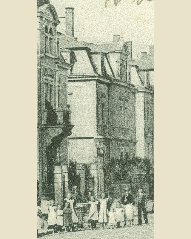 Dr. Rudolf-Friedrichs-Stra&szlig;e 23 (bis 1927 Friedrich-Stra&szlig;e 23, 1927 - 1945 Friedrichstra&szlig;e 23)  Radeberg