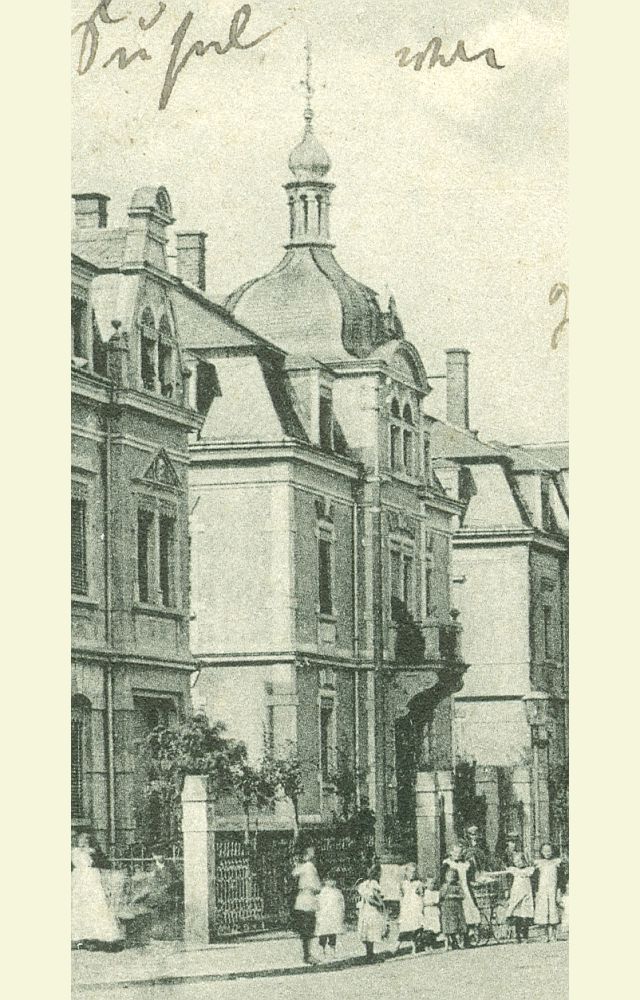Dr. Rudolf-Friedrichs-Stra&szlig;e 25 (bis 1927 Friedrich-Stra&szlig;e 25, 1927 - 1945 Friedrichstra&szlig;e 25)  Radeberg