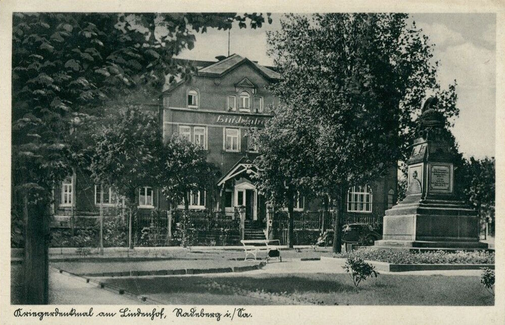 Dr. Rudolf-Friedrichs-Straße 32 (bis 1927 Friedrich-Straße 28, 1927 - 1945 Friedrichstraße 32) / Badstraße Radeberg Dr. Rudolf-Friedrichs-Straße 32 (bis 1927 Friedrich-Straße 28, 1927 - 1945 Friedrichstraße 32) / Badstraße Radeberg