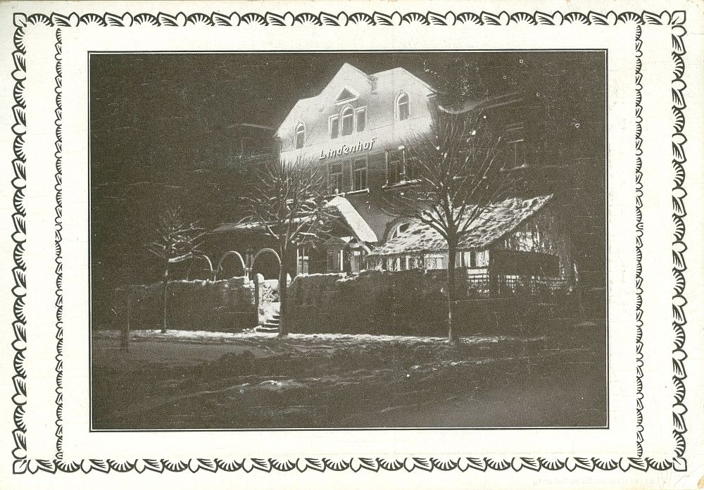 Dr. Rudolf-Friedrichs-Straße 32 (bis 1927 Friedrich-Straße 28, 1927 - 1945 Friedrichstraße 32) / Badstraße Radeberg Dr. Rudolf-Friedrichs-Straße 32 (bis 1927 Friedrich-Straße 28, 1927 - 1945 Friedrichstraße 32) / Badstraße Radeberg