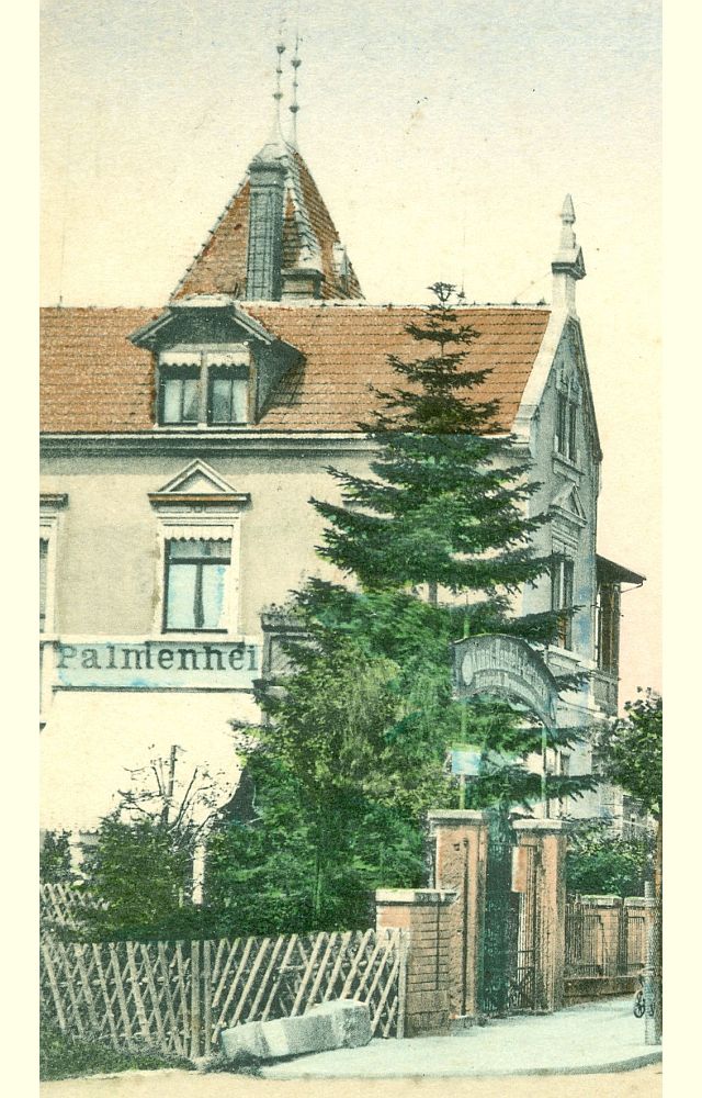 Dr. Rudolf-Friedrichs-Stra&szlig;e 39 (vor 1905 Badstra&szlig;e 7, 1905 Friedrichstra&szlig;e 39)  Radeberg