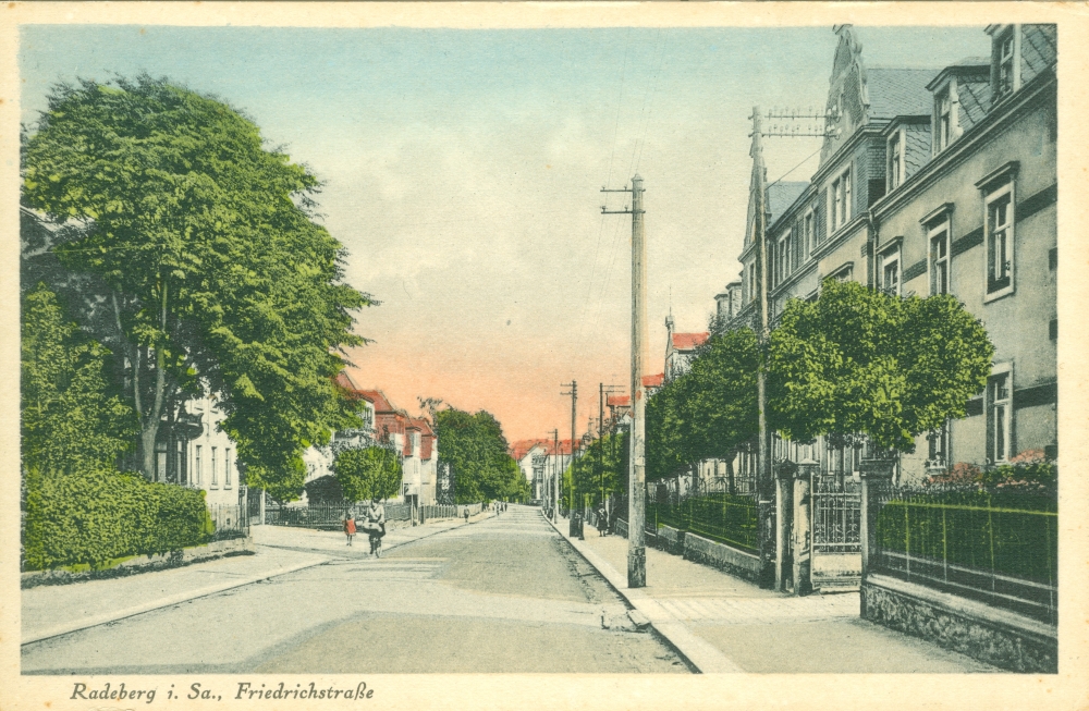 Dr. Rudolf-Friedrichs-Straße Höhe Hausnummer 11 uns 12 Radeberg Dr. Rudolf-Friedrichs-Straße Höhe Hausnummer 11 uns 12 Radeberg