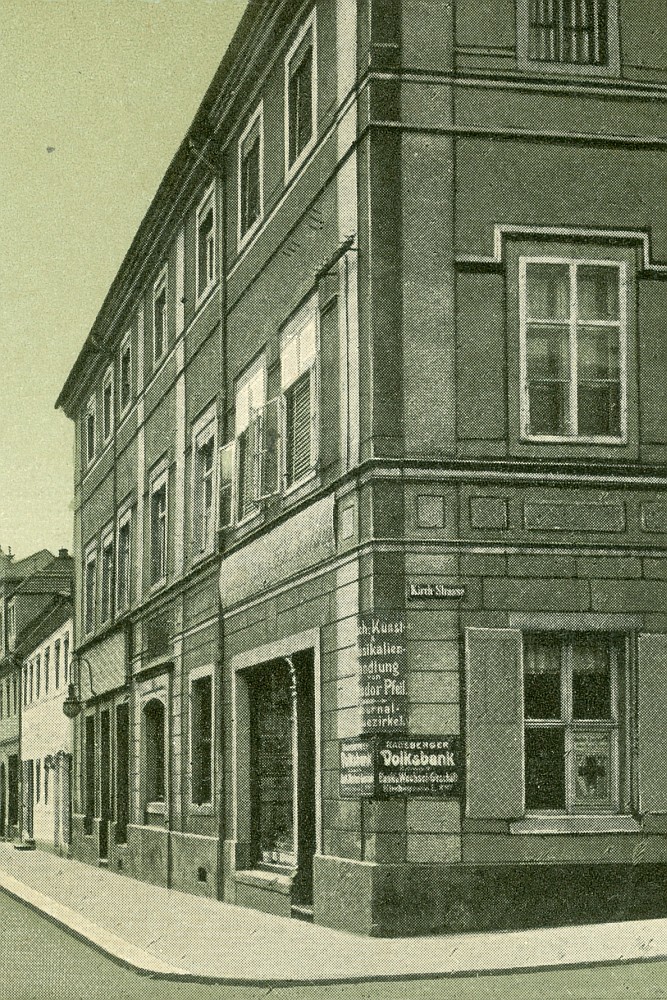 Hauptstra&szlig;e 14 (bis 1927 Hauptstra&szlig;e 16) / Kirchstra&szlig;e  Radeberg