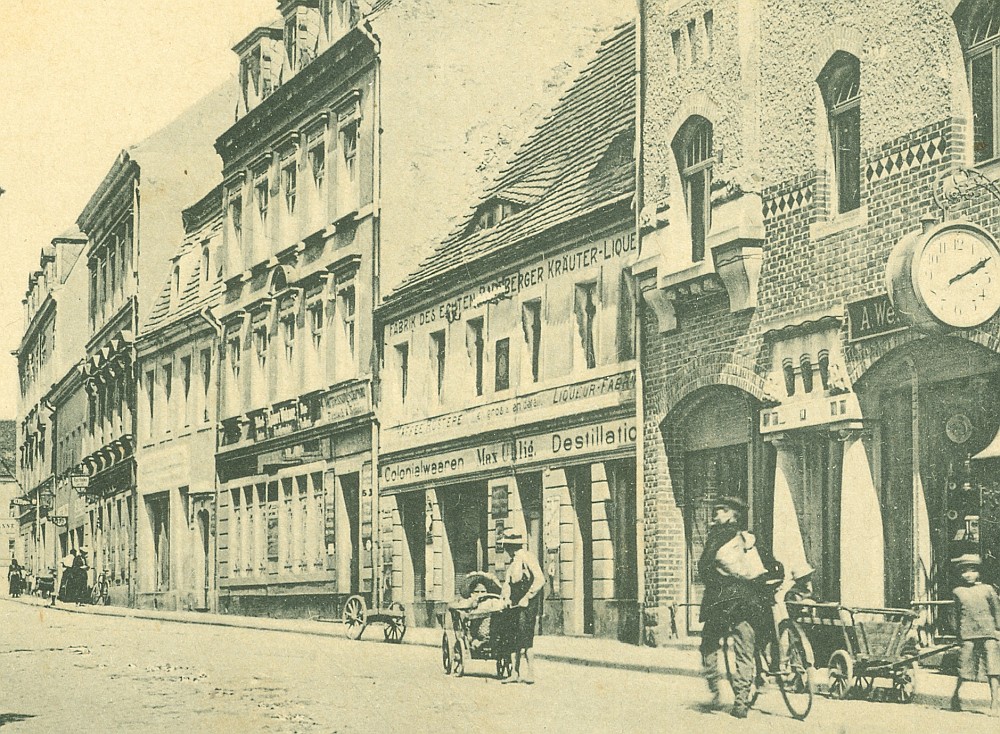 Hauptstraße 19 (bis 1927 Hauptstraße 10)  Radeberg