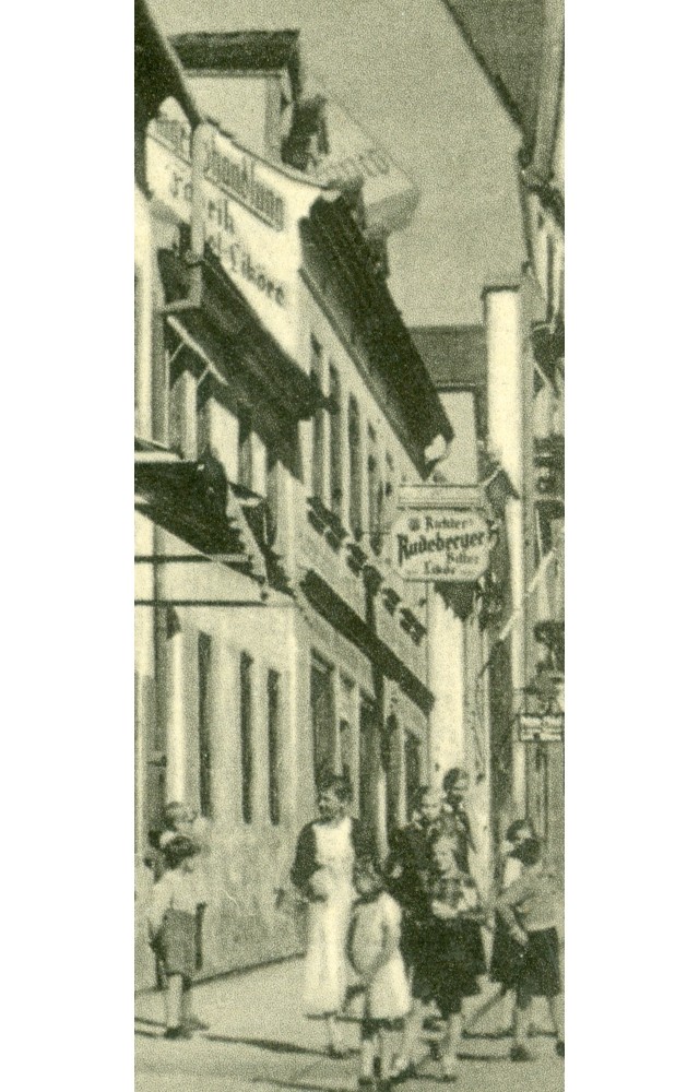 Hauptstraße 44 (bis 1910 Dresdener Straße 32, 1910 - 1927 Dresdener Straße 22)  Radeberg