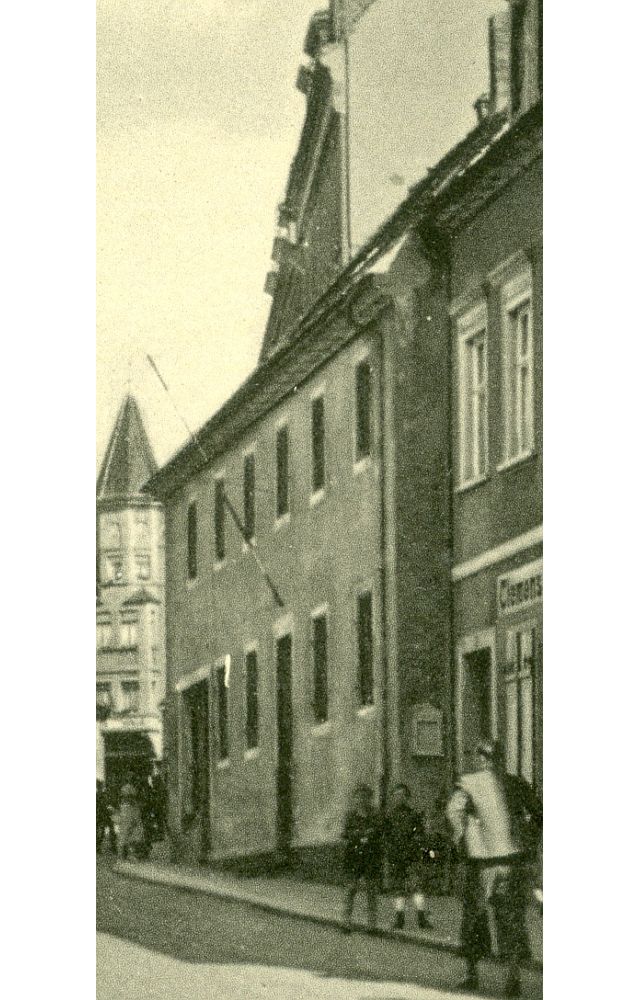 Hauptstraße 49 (vor 1910 Dresdener Straße 14, 1910 - 1927 Dresdener Straße 27) Radeberg Hauptstraße 49 (vor 1910 Dresdener Straße 14, 1910 - 1927 Dresdener Straße 27) Radeberg