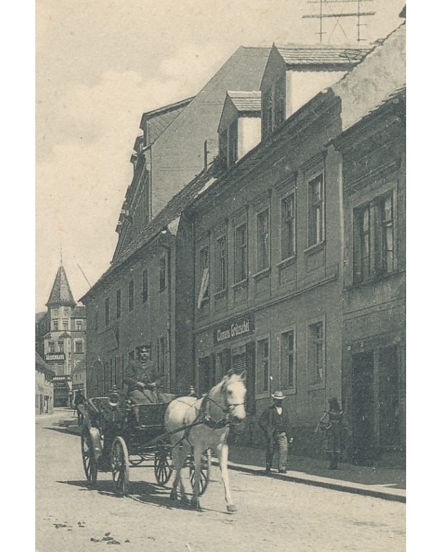 Hauptstra&szlig;e 49 (bis 1910 Dresdener Stra&szlig;e 14, 1910 - 1927 Dresdener Stra&szlig;e 27)  Radeberg