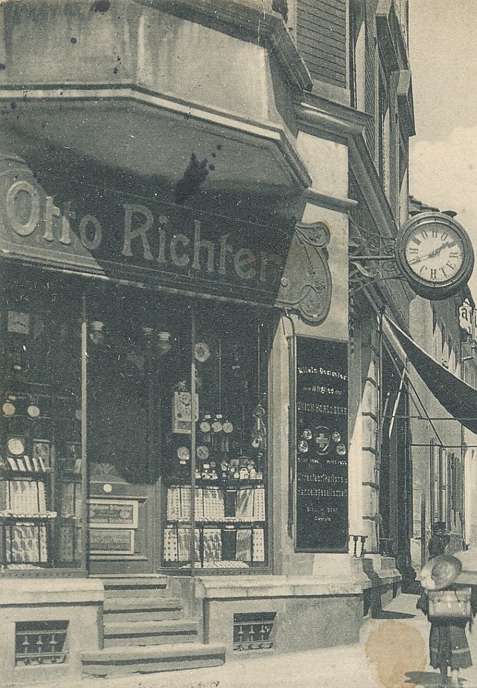 Hauptstraße 50 (vor 1910 Dresdener Straße 27, 1910 - 1927 Dresdener Straße 28) Radeberg Hauptstraße 50 (vor 1910 Dresdener Straße 27, 1910 - 1927 Dresdener Straße 28) Radeberg