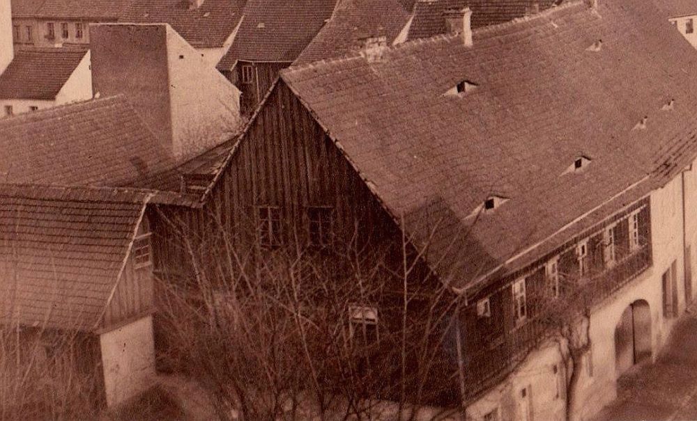 Hauptstra&szlig;e 56 (bis 1910 Dresdener Stra&szlig;e 24, 1910 - 1927 Dresdener Stra&szlig;e 34)  Radeberg