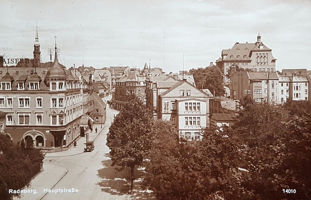 Hauptstraße 61 (vor 1910 Dresdener Straße 18, 1910 - 1927 Dresdener Straße 39) Radeberg Hauptstraße 61 (vor 1910 Dresdener Straße 18, 1910 - 1927 Dresdener Straße 39) Radeberg