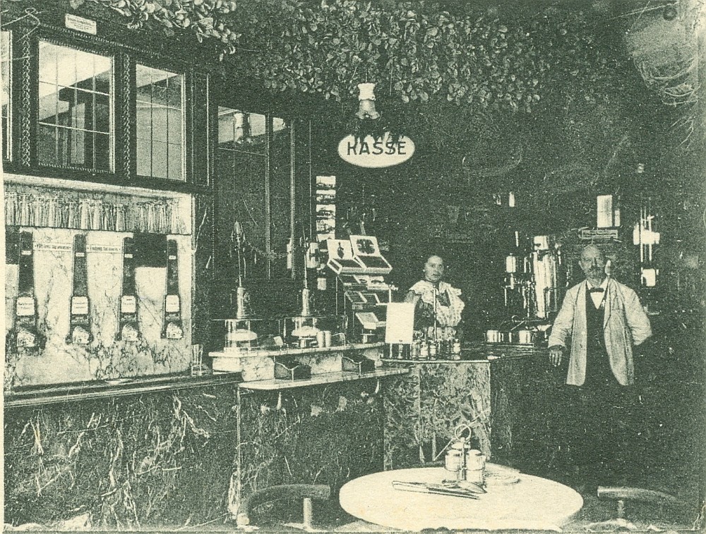 Hauptstra&szlig;e 36 (bis 1910 Dresdener Stra&szlig;e 36, 1910 - 1927 Dresdener Stra&szlig;e 14)  Radeberg