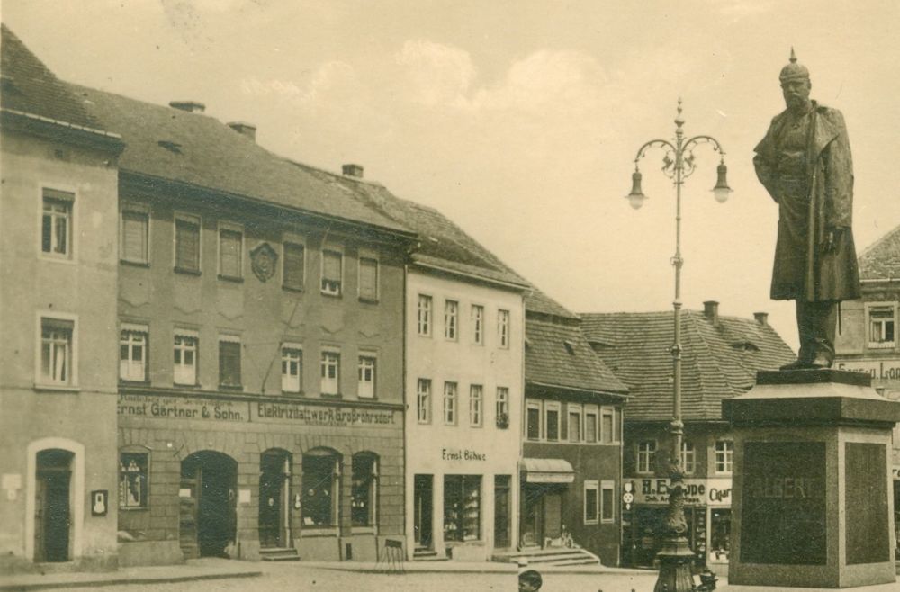 Markt 4 (vor 1905 Am Markt 4)  Radeberg