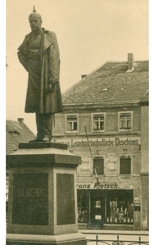 Markt 7 (vor 1905 Am Markt 7)  Radeberg