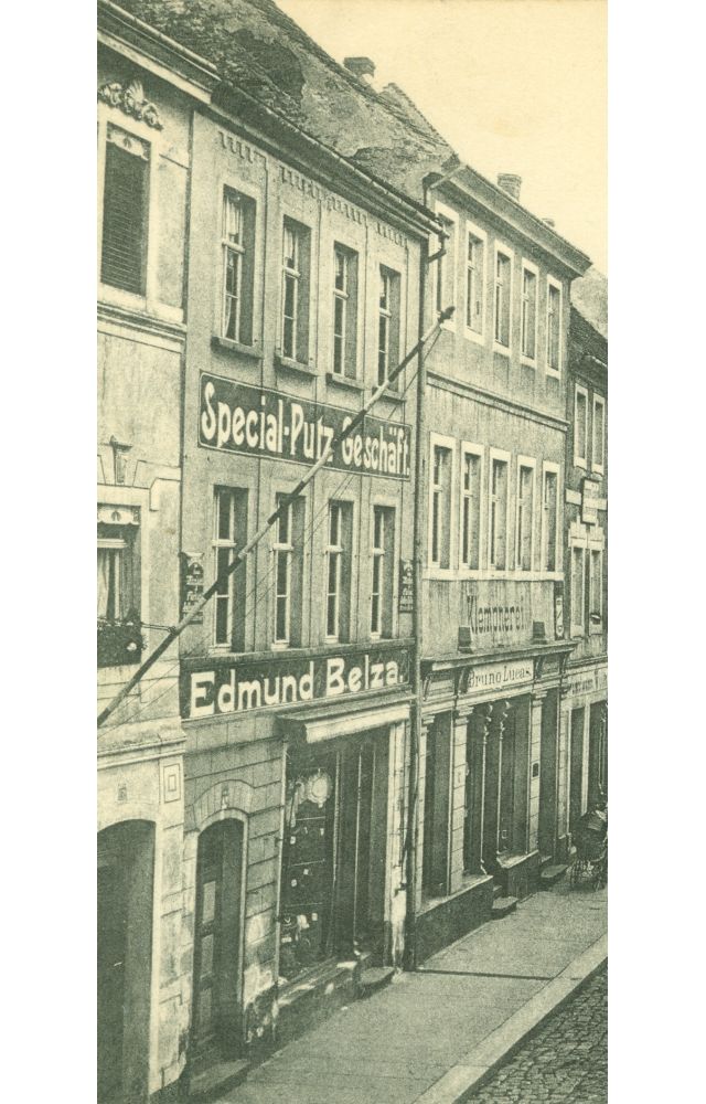 Markt 8 (vor 1905 Am Markt 8)  Radeberg