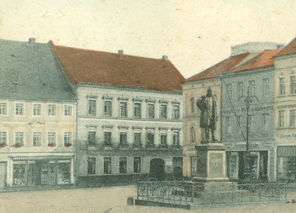 Markt 10 (vor 1905 Am Markt 10)  Radeberg