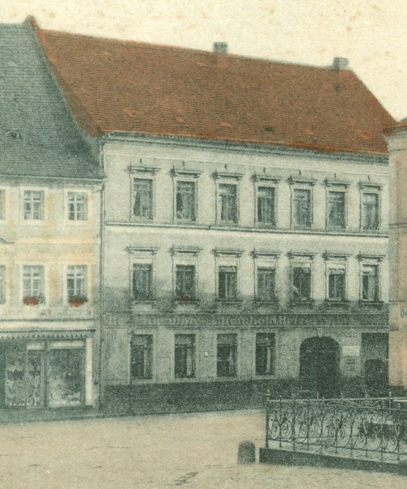 Markt 11 (vor 1905 Am Markt 11)  Radeberg