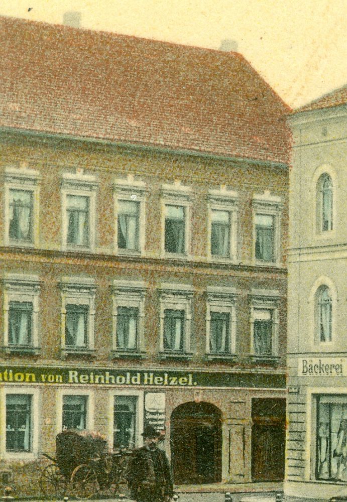 Markt 11 (1787 HNr. 37, vor 1903 Am Markt 11) Radeberg Markt 11 (1787 HNr. 37, vor 1903 Am Markt 11) Radeberg
