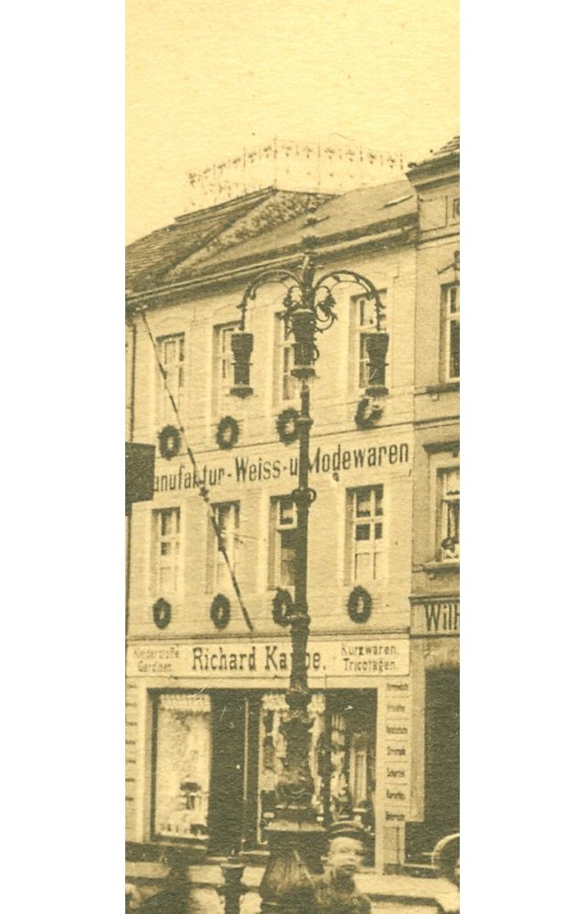 Markt 13 (1787 HNr. 61, vor 1903 Am Markt 13) Radeberg Markt 13 (1787 HNr. 61, vor 1903 Am Markt 13) Radeberg