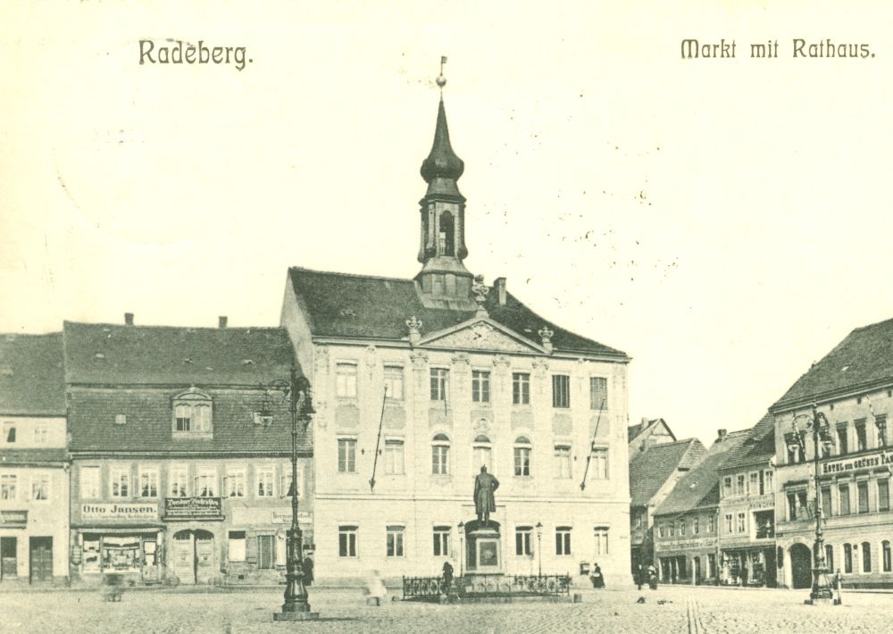 Markt 19 (vor 1905 Am Markt 19) / Oberstraße  Radeberg