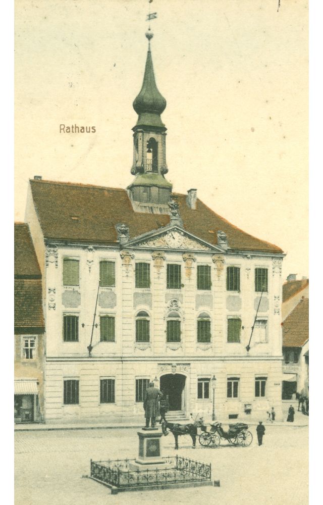 Markt 19 (vor 1905 Am Markt 19) / Oberstra&szlig;e  Radeberg