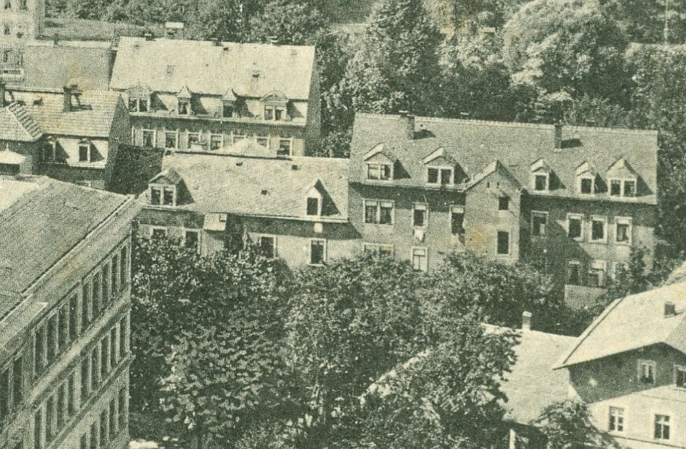 Dr.-Wilhelm-K&uuml;lz-Stra&szlig;e 8 (1896 Neuestra&szlig;e 6a, 1905, 1910 Neue Stra&szlig;e 6a, 1914 bis 1937 Neue Stra&szlig;e 8)  Radeberg
