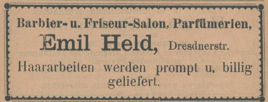 Dr.-Wilhelm-K&uuml;lz-Stra&szlig;e 1 (1886 Neue Gasse 1, 1889 Neuegasse 1, 1896 Neuestra&szlig;e 1, 1905 bis 1937 Neue Stra&szlig;e 1)  Radeberg