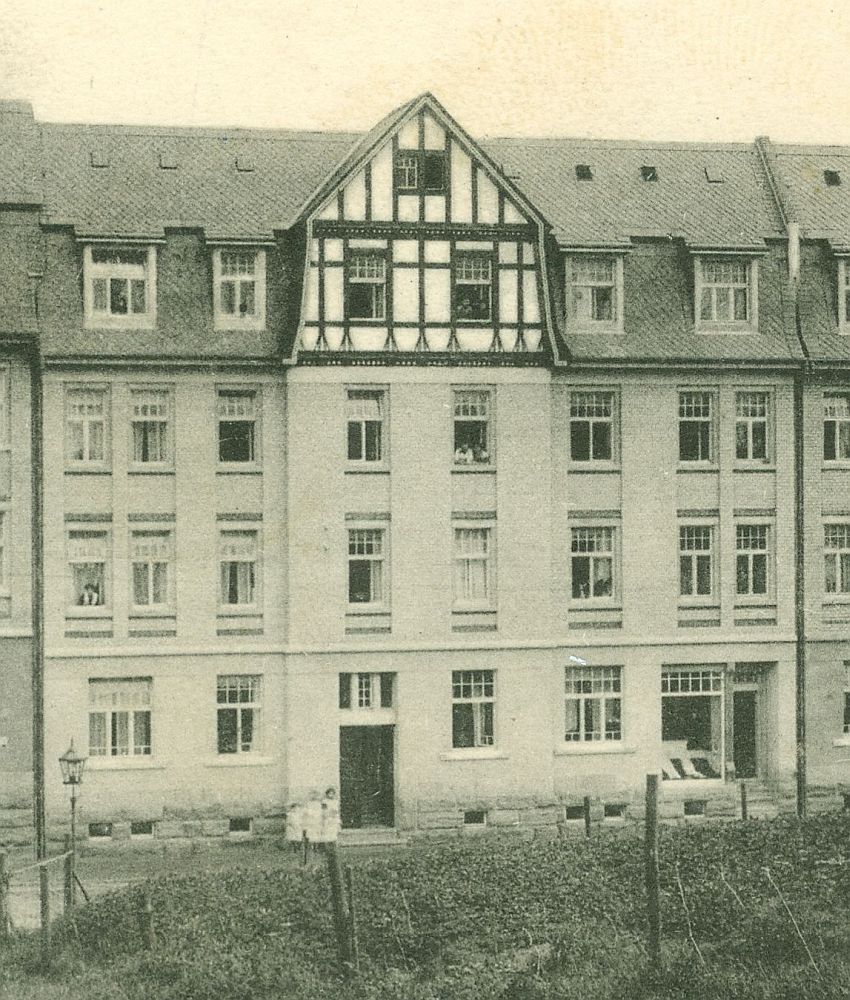 Pestalozzistraße 8 (Kaiser-Wilhelm-Straße 8) Radeberg Pestalozzistraße 8 (Kaiser-Wilhelm-Straße 8) Radeberg